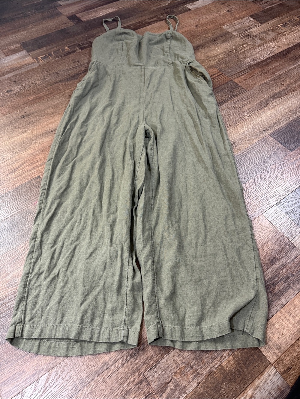 Old Navy Olive jumpsuit with Textured Back
